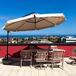 Apolon Izola