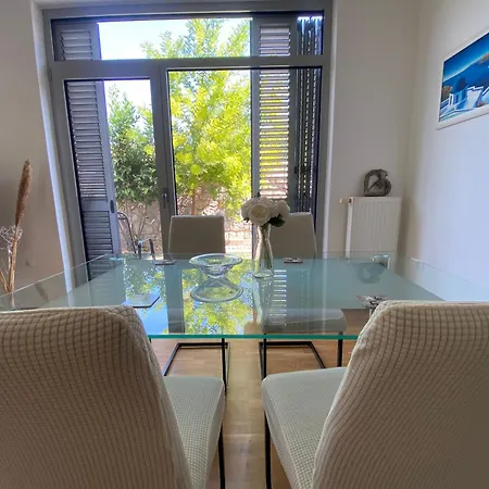 Apolon Apartment