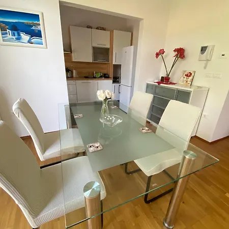 Apartamento Apolon *