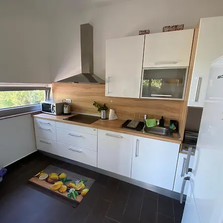 Apolon Apartma Izola