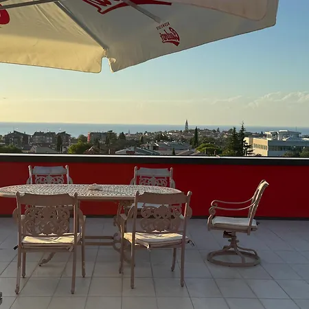 Apolon Apartment